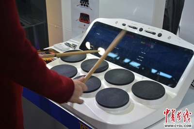 跳躍在創(chuàng)博會(huì)上的奇妙音符 當(dāng)電子產(chǎn)品的研發(fā)與銷售奏響創(chuàng)新樂(lè)章